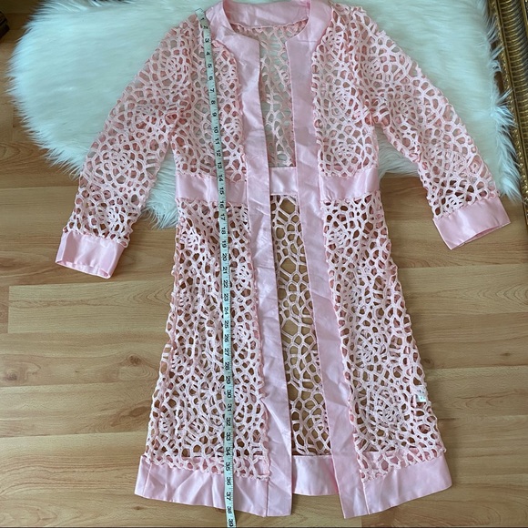 Pink Duster - Picture 5 of 7